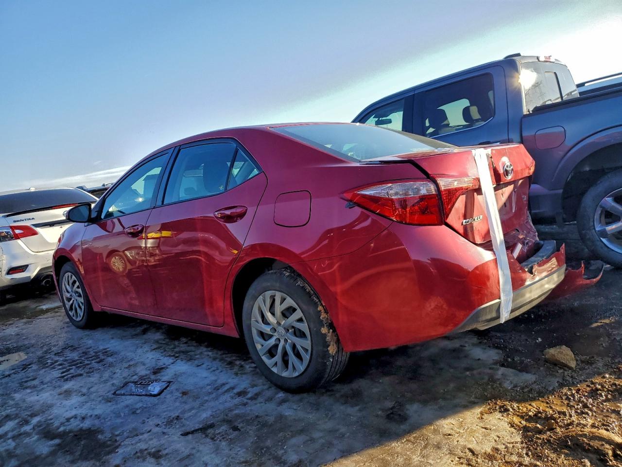 2019 TOYOTA COROLLA L photo 2