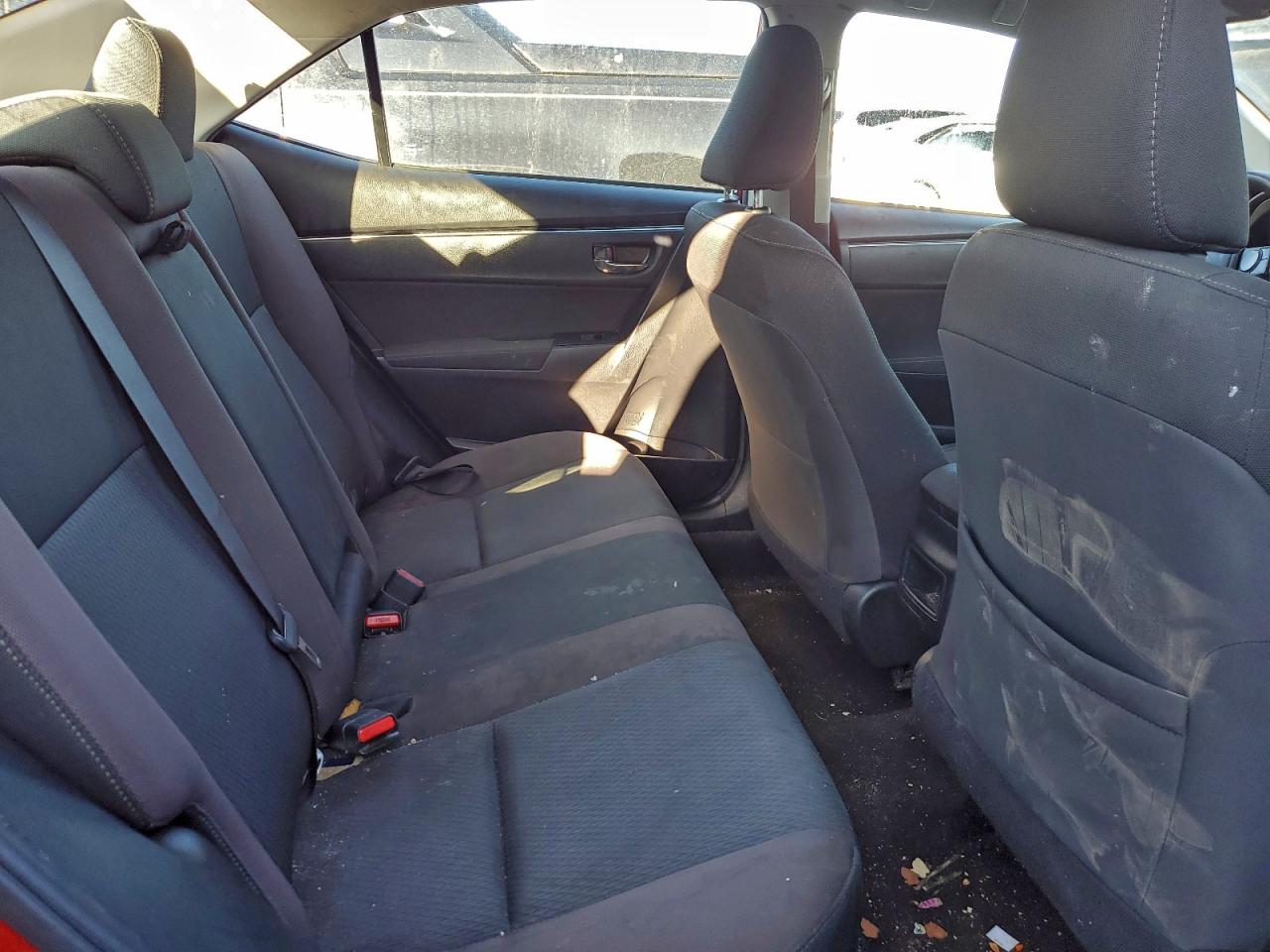 2019 TOYOTA COROLLA L photo 10