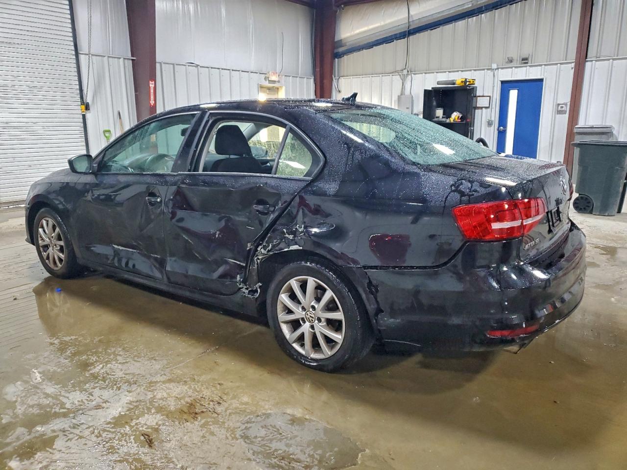 2015 VOLKSWAGEN JETTA SE photo 4