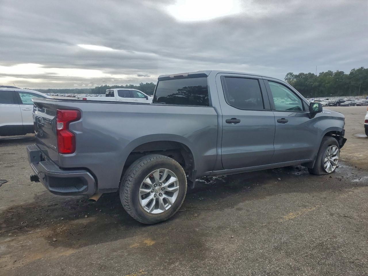2021 CHEVROLET SILVERADO C1500 CUSTOM photo 9