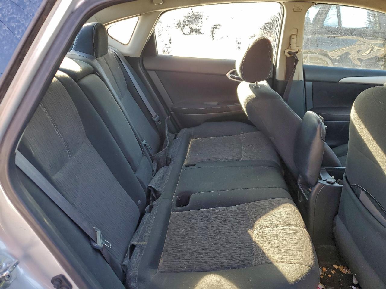 2014 NISSAN SENTRA S photo 10