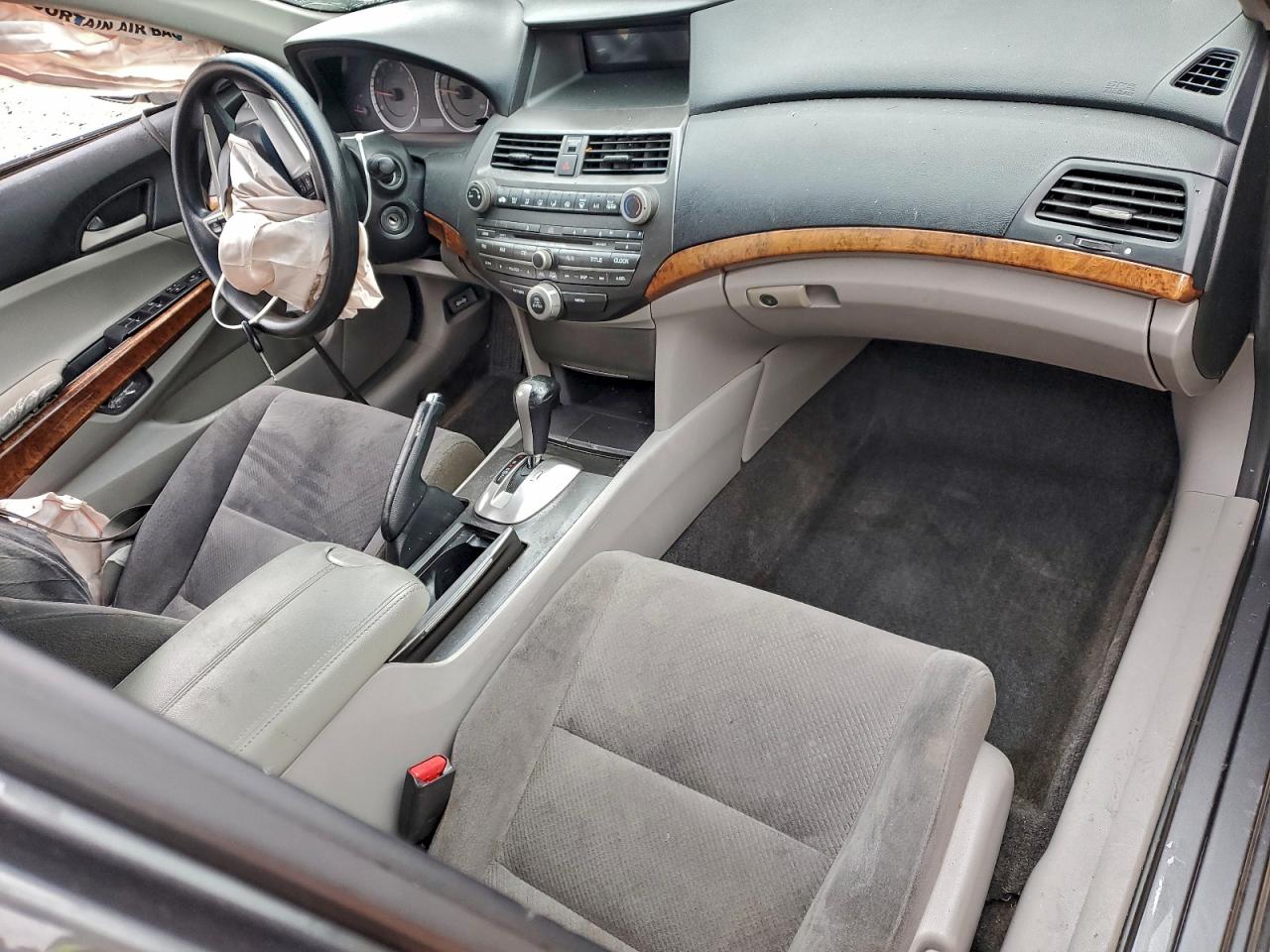2011 HONDA ACCORD EX photo 8