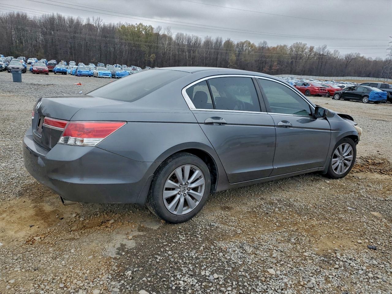 2011 HONDA ACCORD EX photo 3