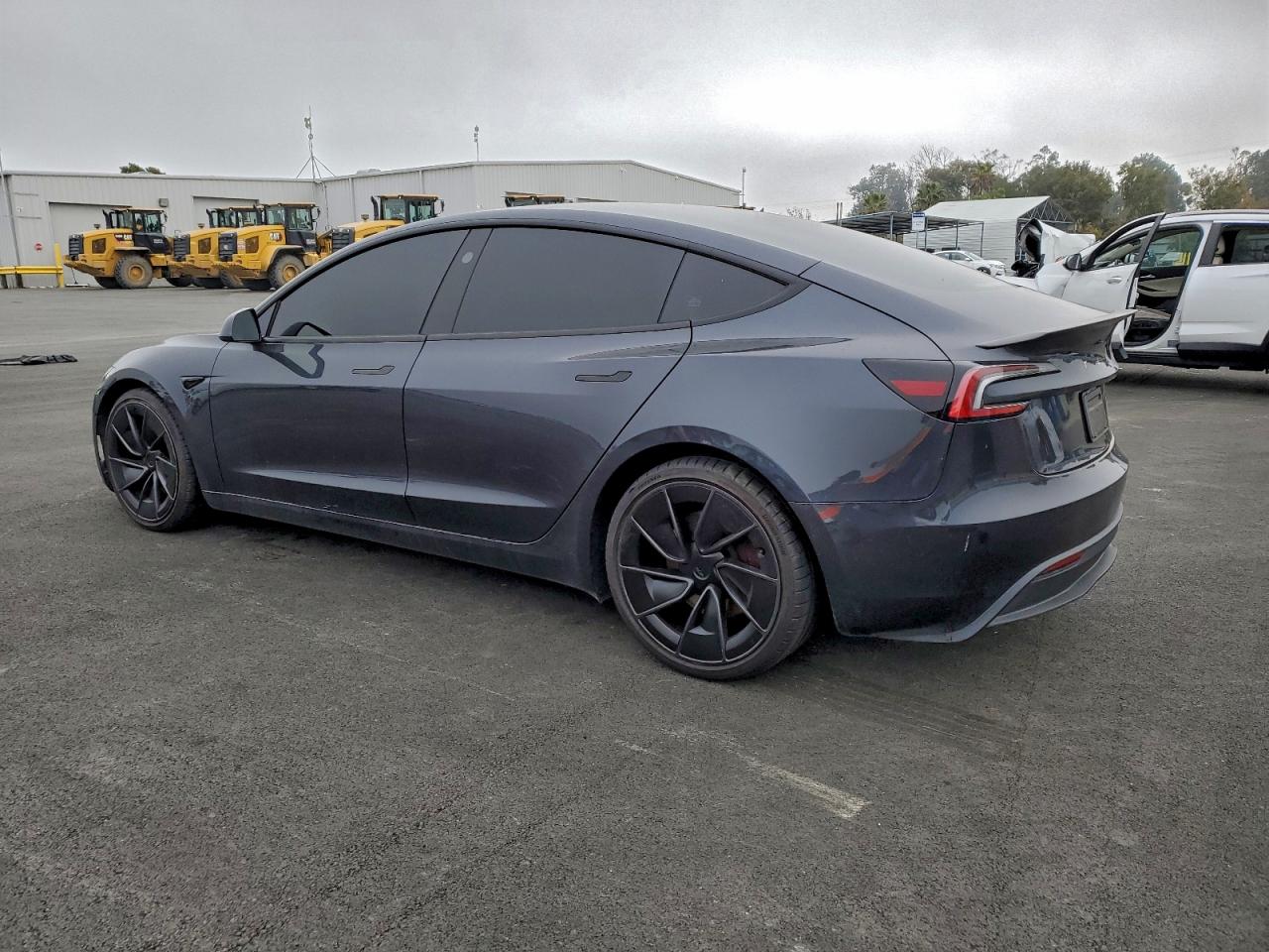 2024 TESLA MODEL 3 photo 2
