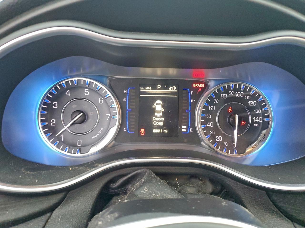 2015 CHRYSLER 200 LIMITED photo 9