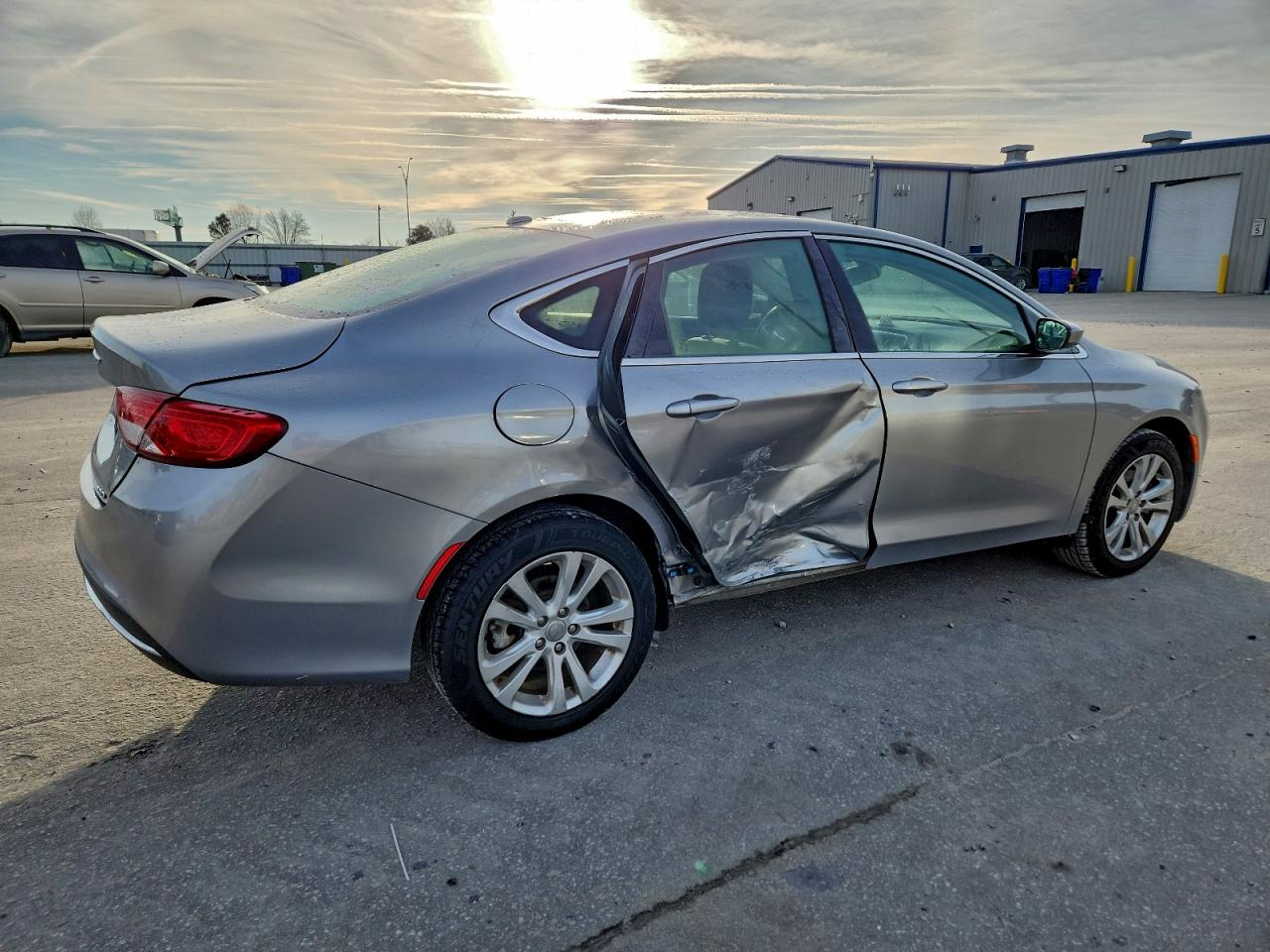 2015 CHRYSLER 200 LIMITED photo 3