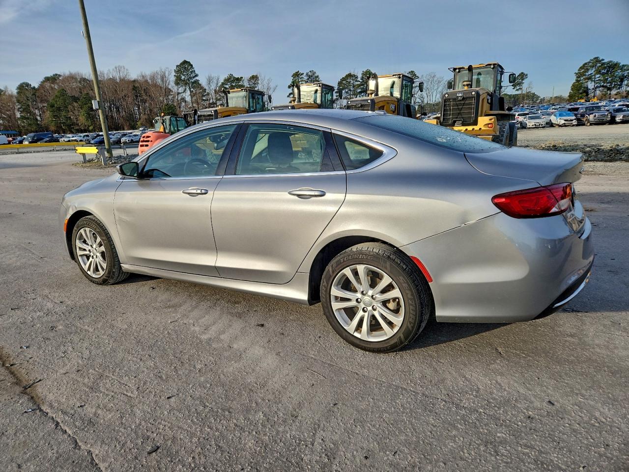 2015 CHRYSLER 200 LIMITED photo 2