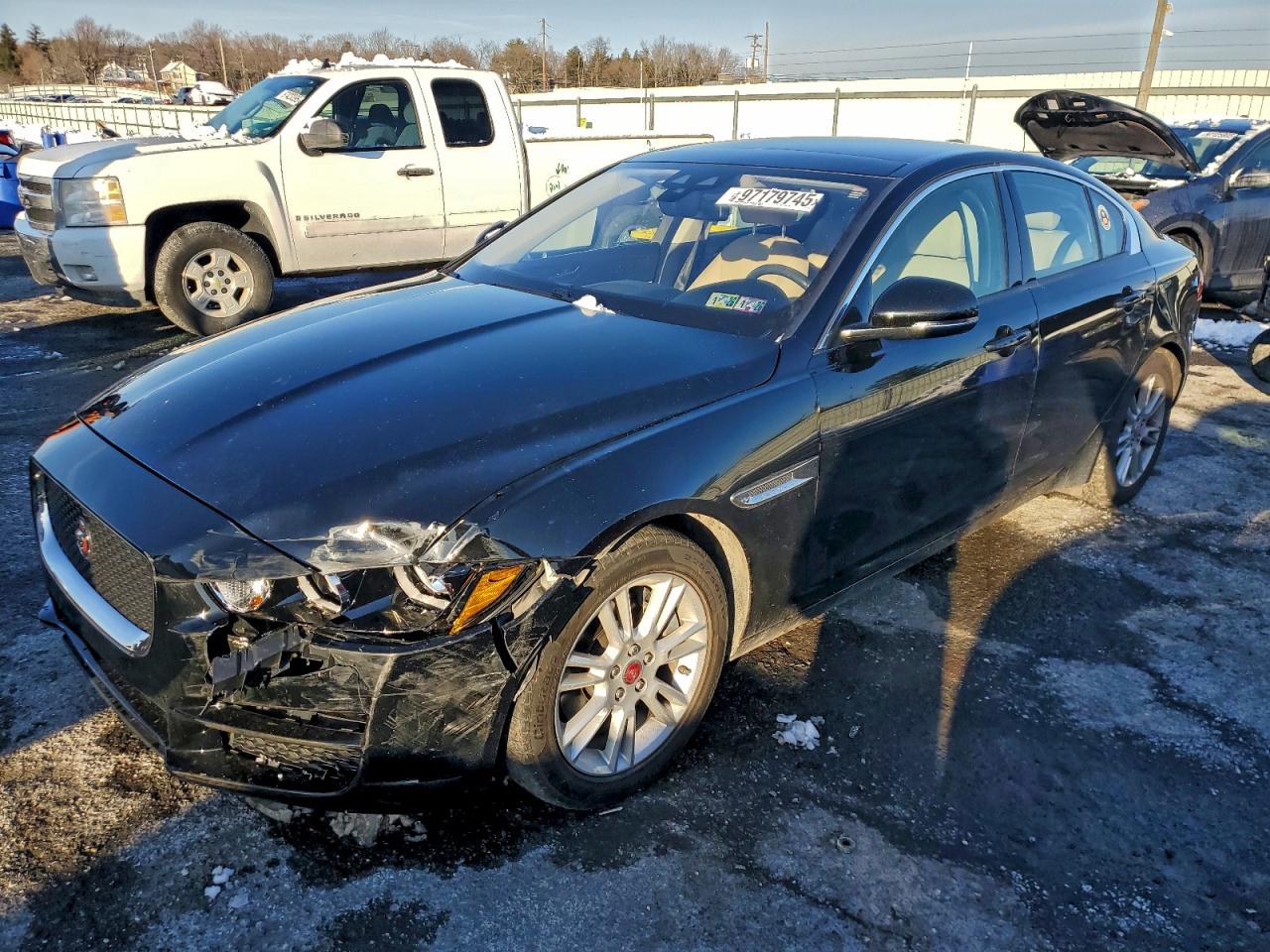 2017 JAGUAR XE