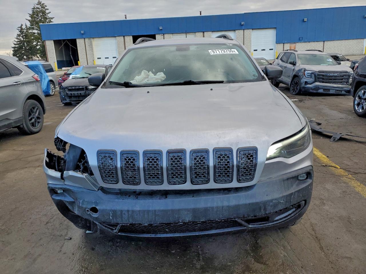 2019 JEEP CHEROKEE TRAILHAWK photo 5