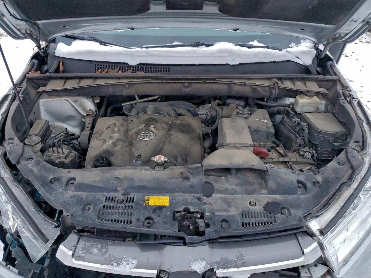 2018 TOYOTA HIGHLANDER XLE photo 12