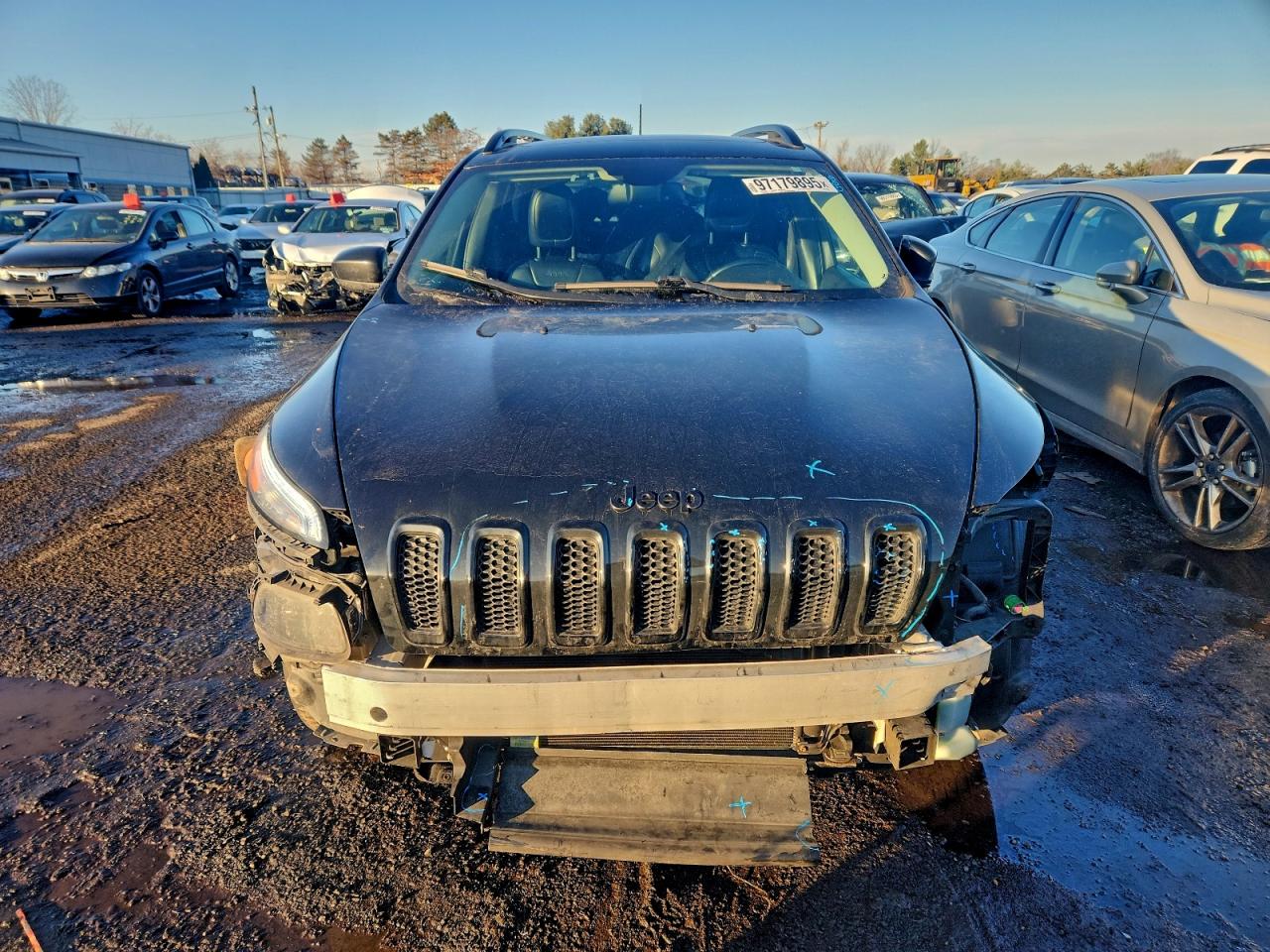 2017 JEEP CHEROKEE LIMITED photo 5