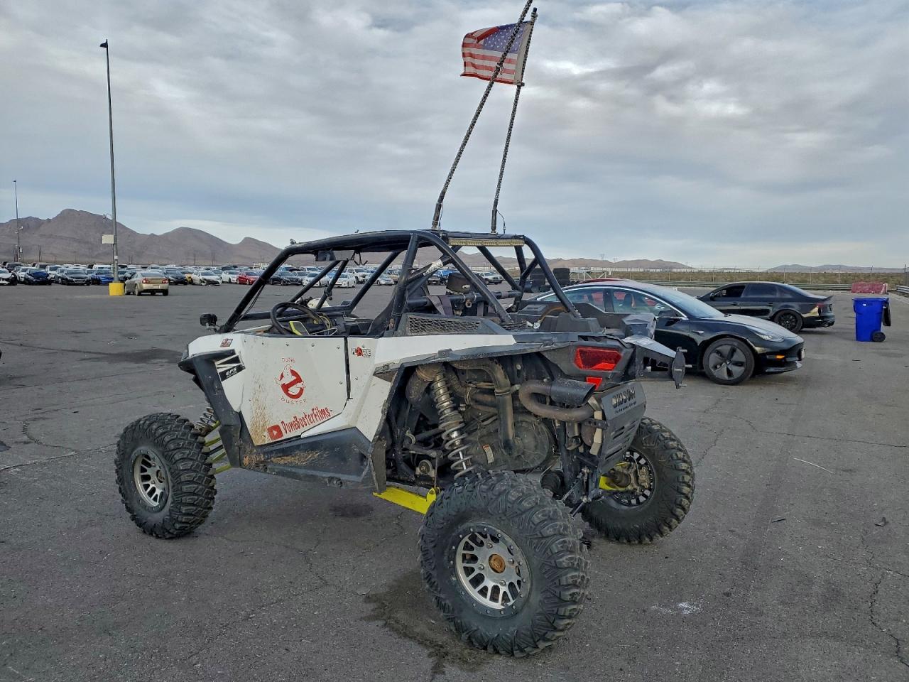 2017 POLARIS RZR UTILITY VEHICLE photo 3