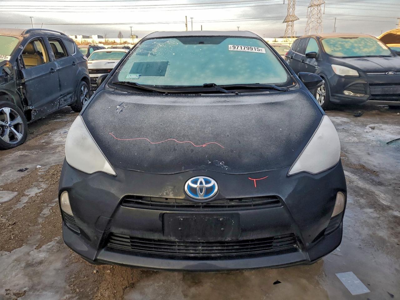 2013 TOYOTA PRIUS C photo 5