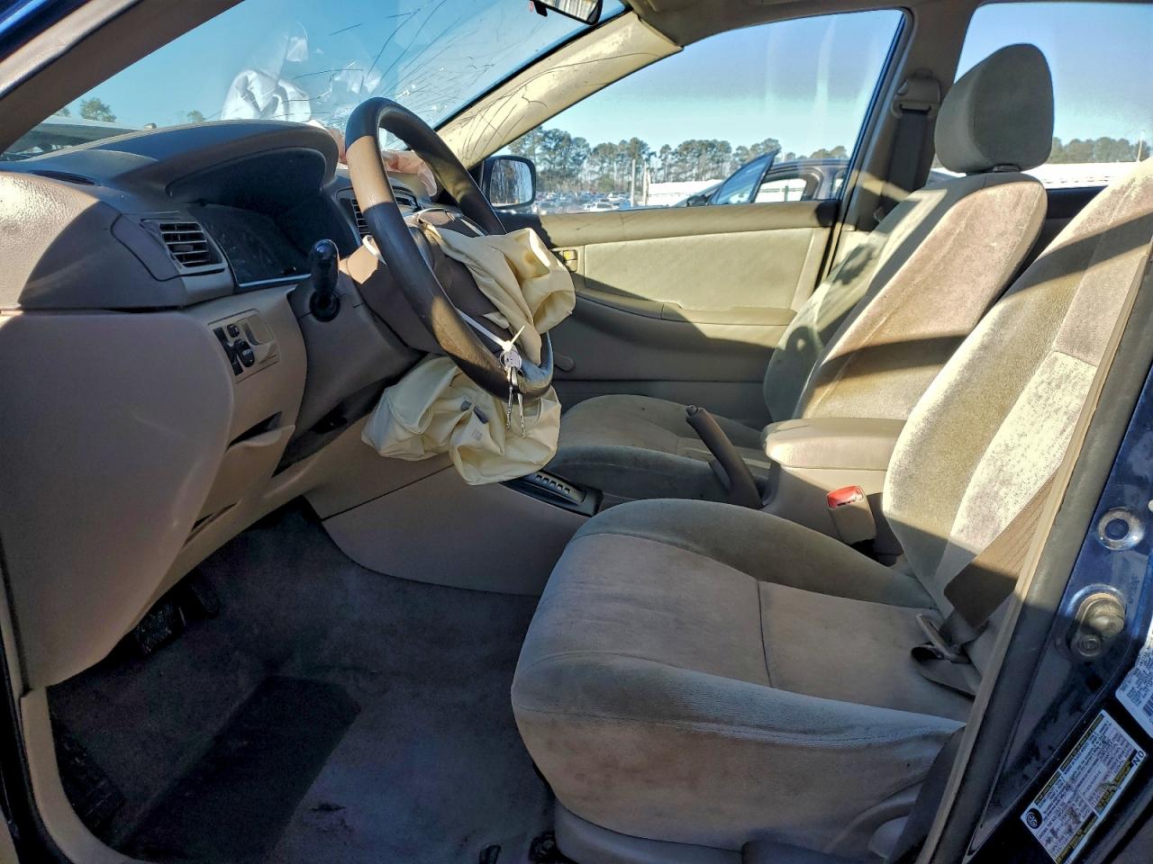 2004 TOYOTA COROLLA CE photo 7