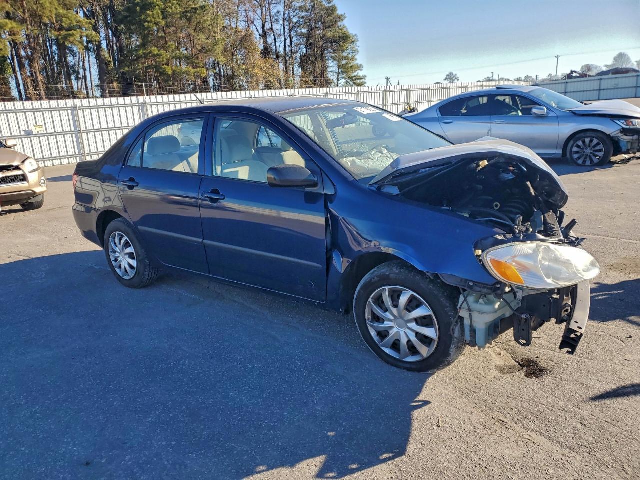 2004 TOYOTA COROLLA CE photo 4