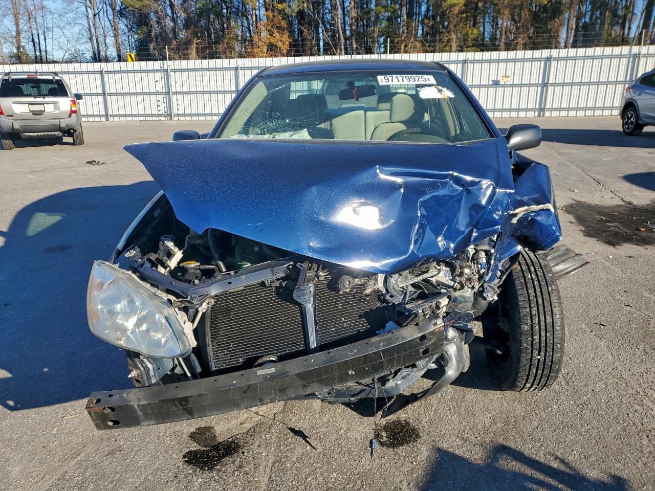2004 TOYOTA COROLLA CE photo 5