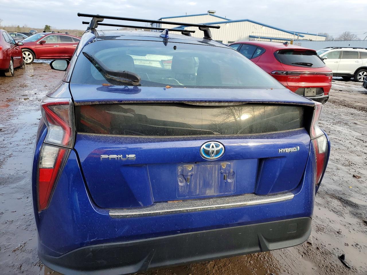 2016 TOYOTA PRIUS photo 6