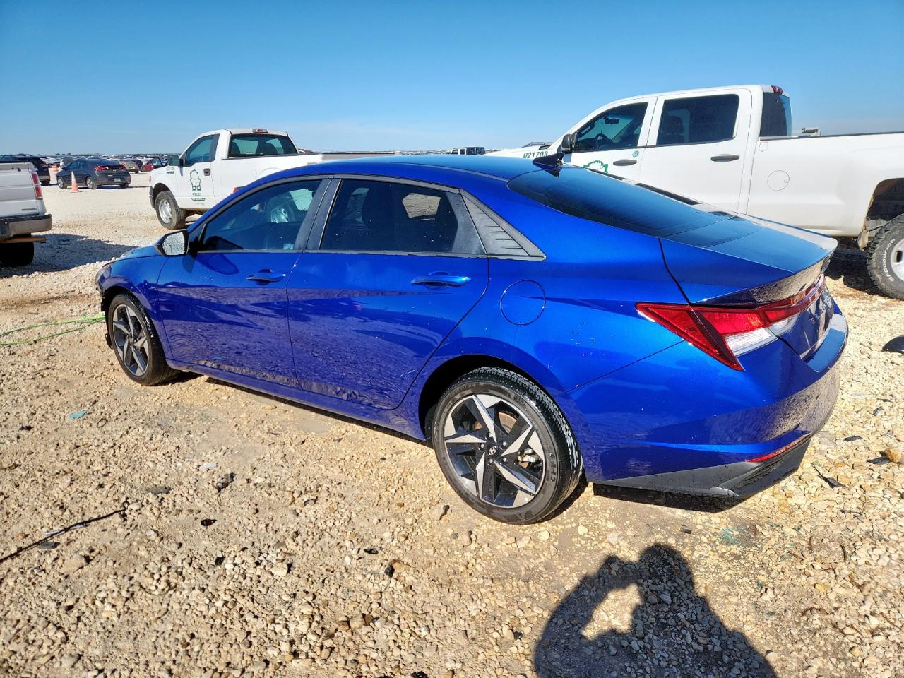 2023 HYUNDAI ELANTRA SEL photo 2