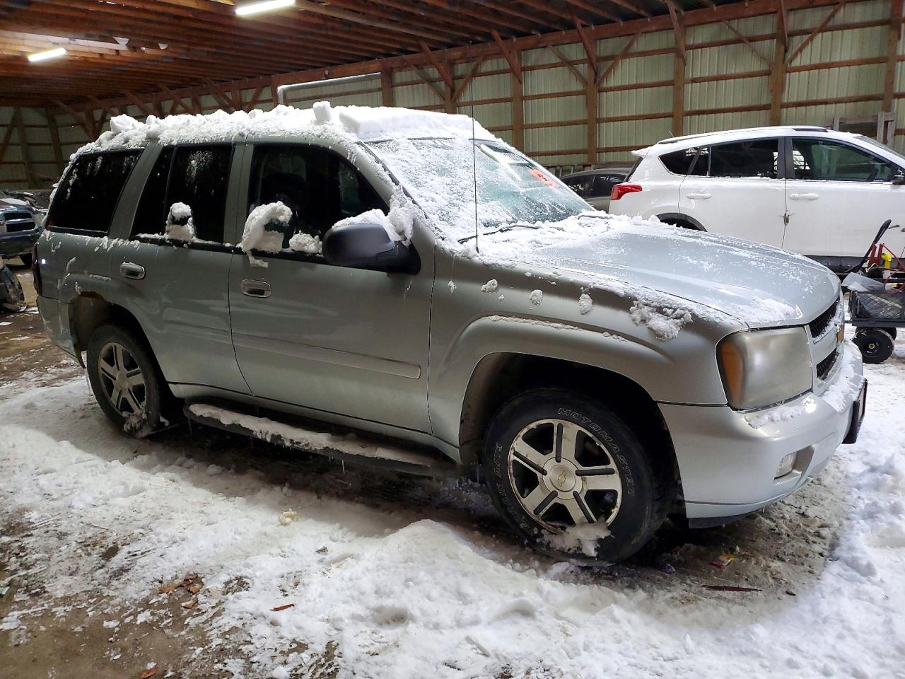 2007 CHEVROLET TRAILBLAZER LS photo 4