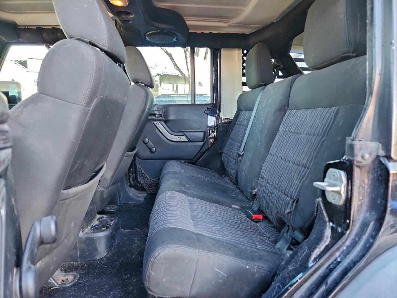 2012 JEEP WRANGLER UNLIMITED SPORT photo 11