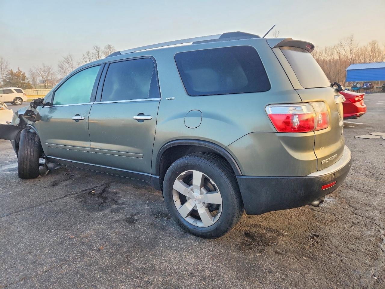 2011 GMC ACADIA SLT-1 photo 2