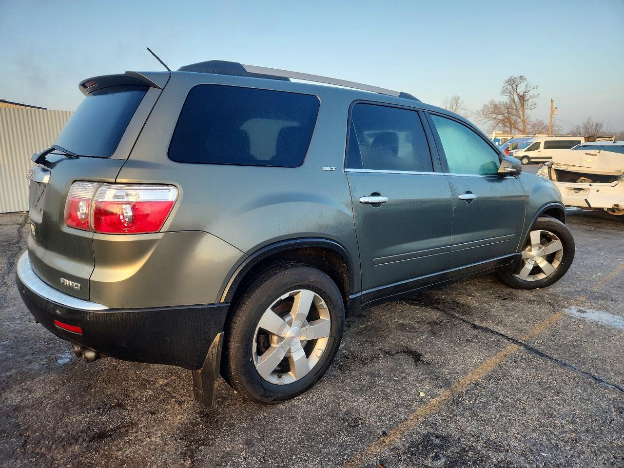 2011 GMC ACADIA SLT-1 photo 3