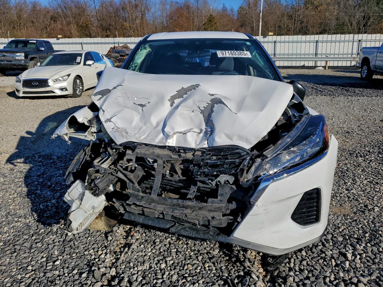 2021 NISSAN KICKS S photo 5