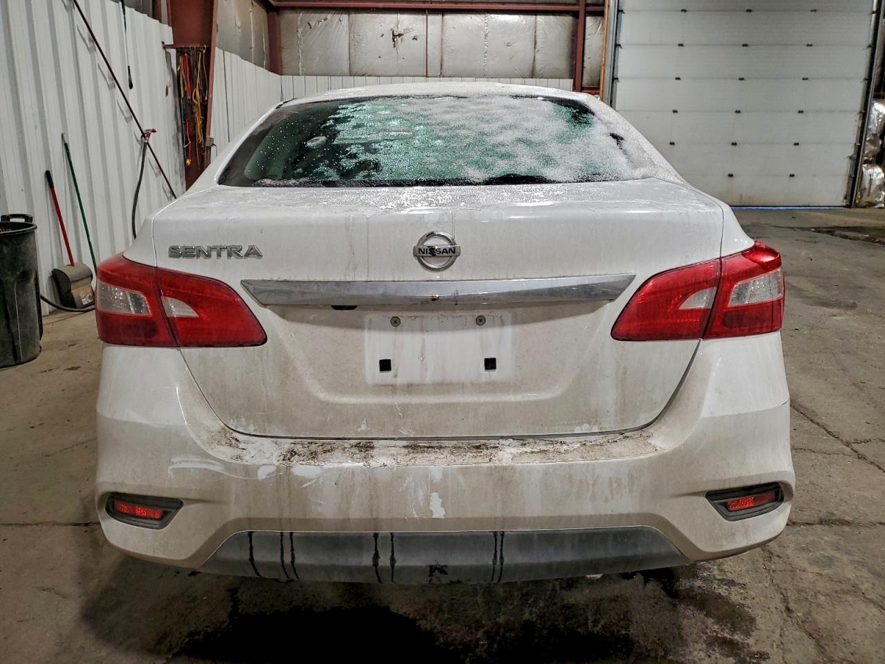2019 NISSAN SENTRA S photo 6