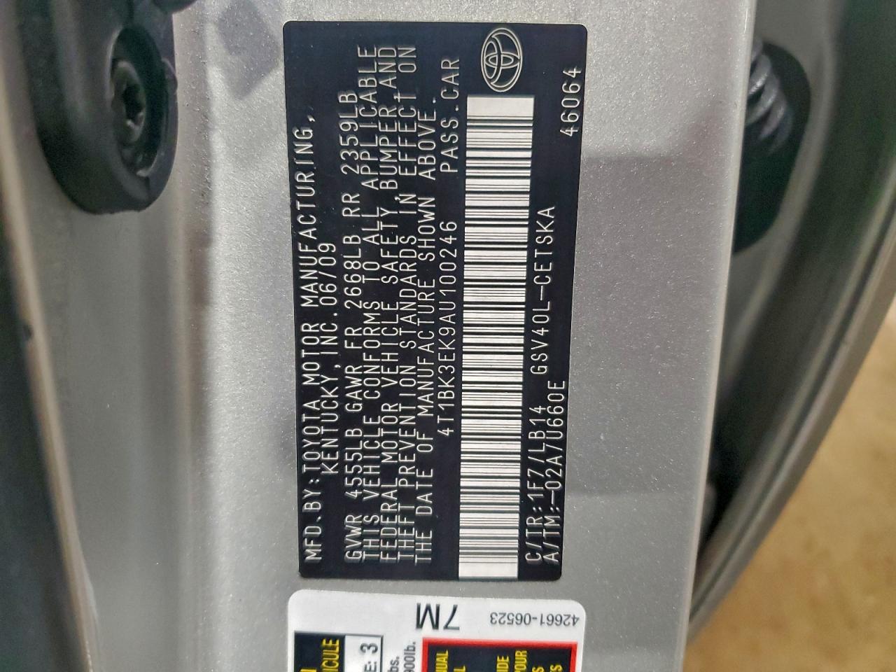 2010 TOYOTA CAMRY SE photo 13