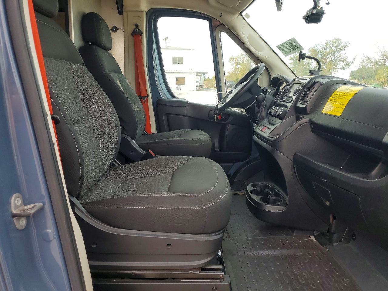 2020 RAM PROMASTER 3500 DELIVERY VAN photo 11
