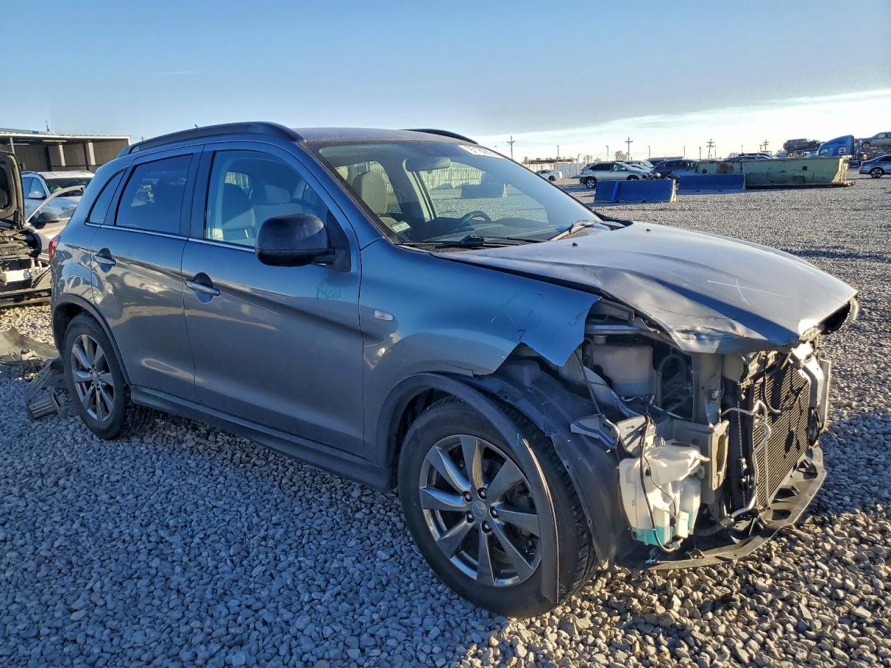 2013 MITSUBISHI OUTLANDER SPORT LE photo 4