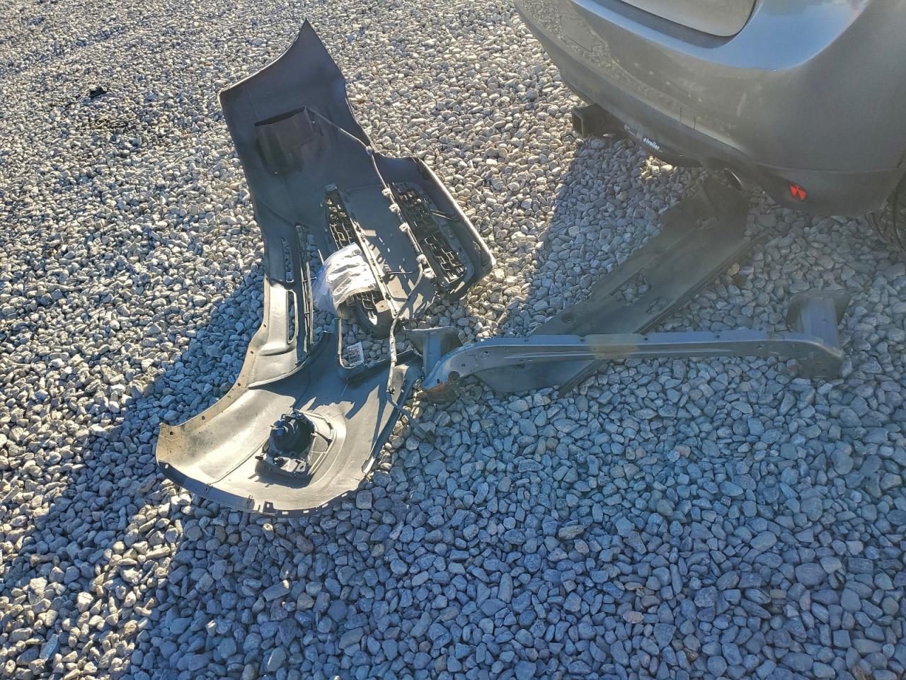 2013 MITSUBISHI OUTLANDER SPORT LE photo 13