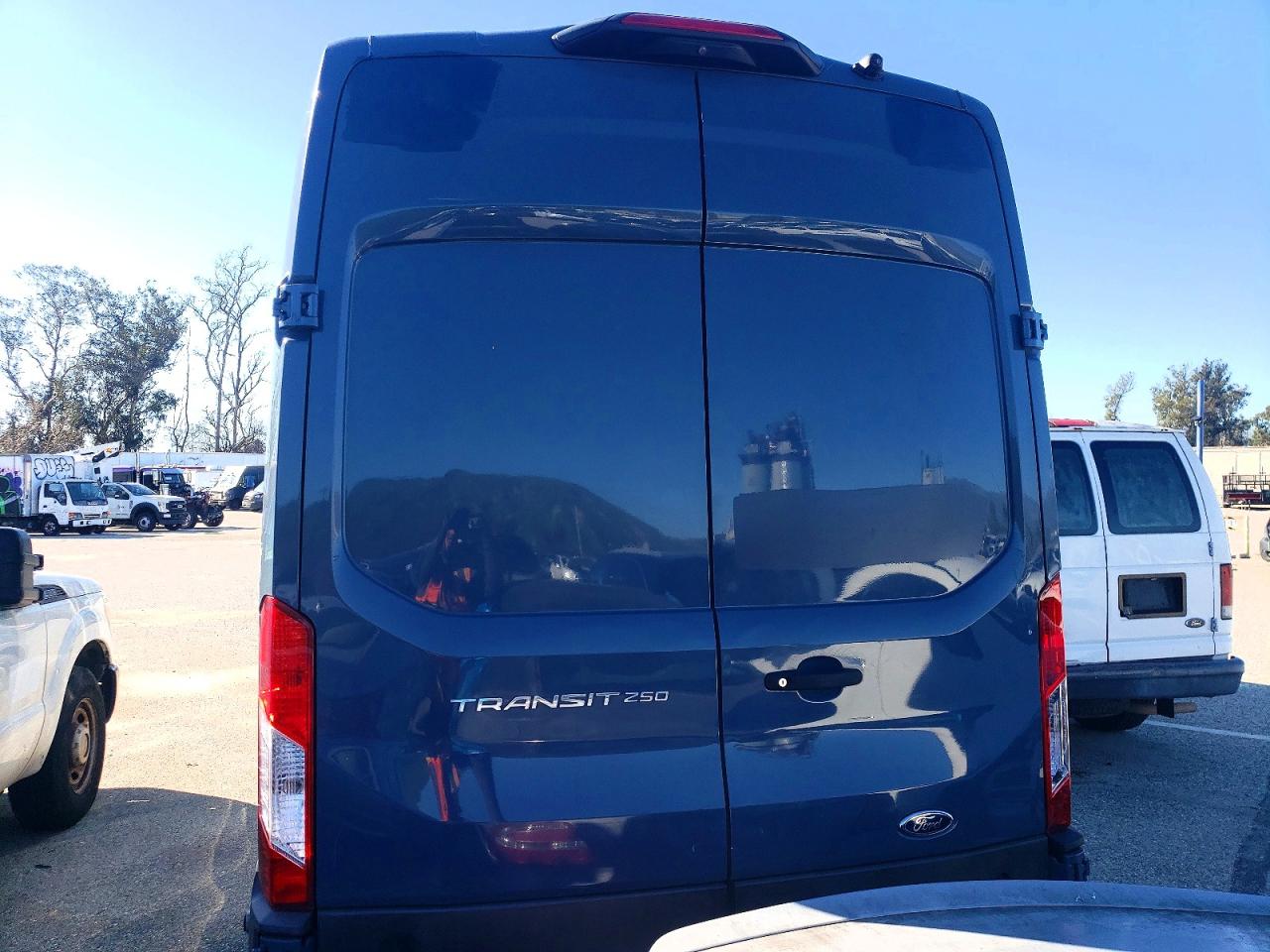 2020 FORD TRANSIT T-250 photo 6