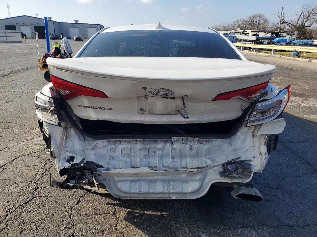 2016 HYUNDAI SONATA SE photo 6