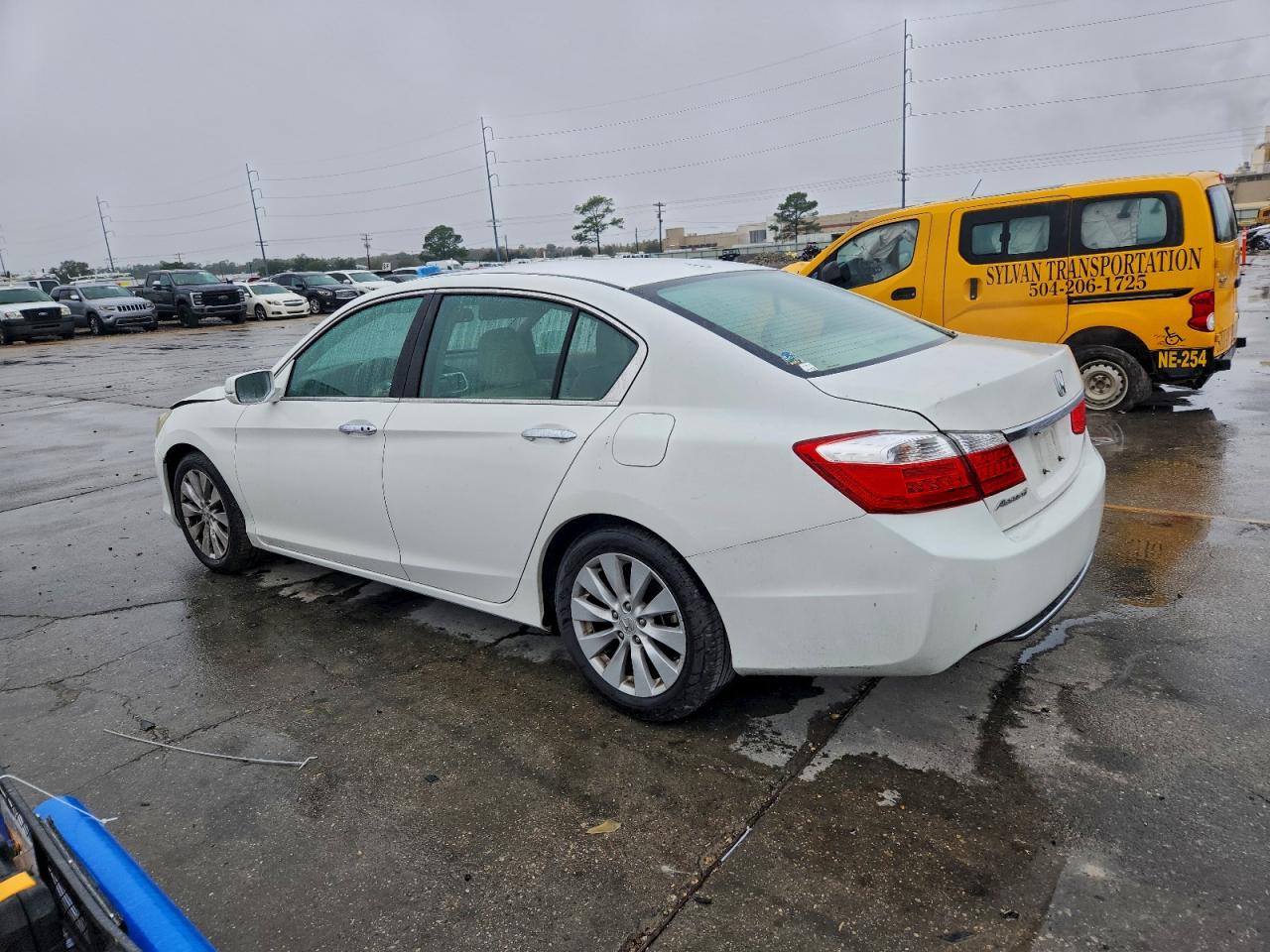 2015 HONDA ACCORD EXL photo 2