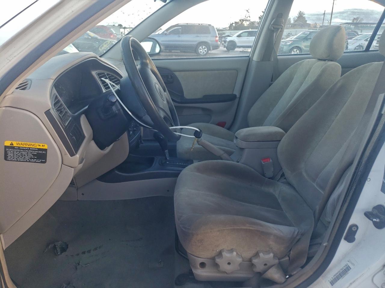 2003 HYUNDAI ELANTRA photo 7