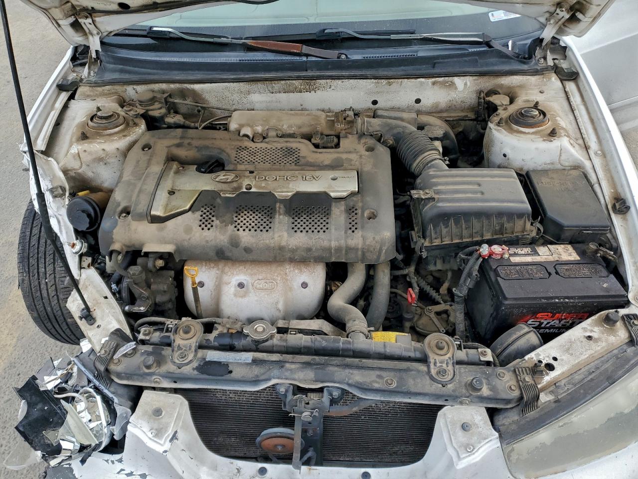 2003 HYUNDAI ELANTRA photo 11
