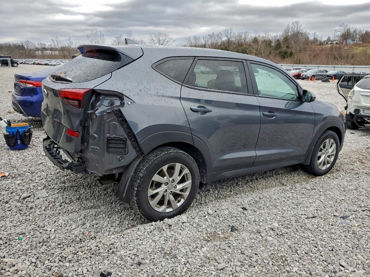 2019 HYUNDAI TUCSON SE photo 3