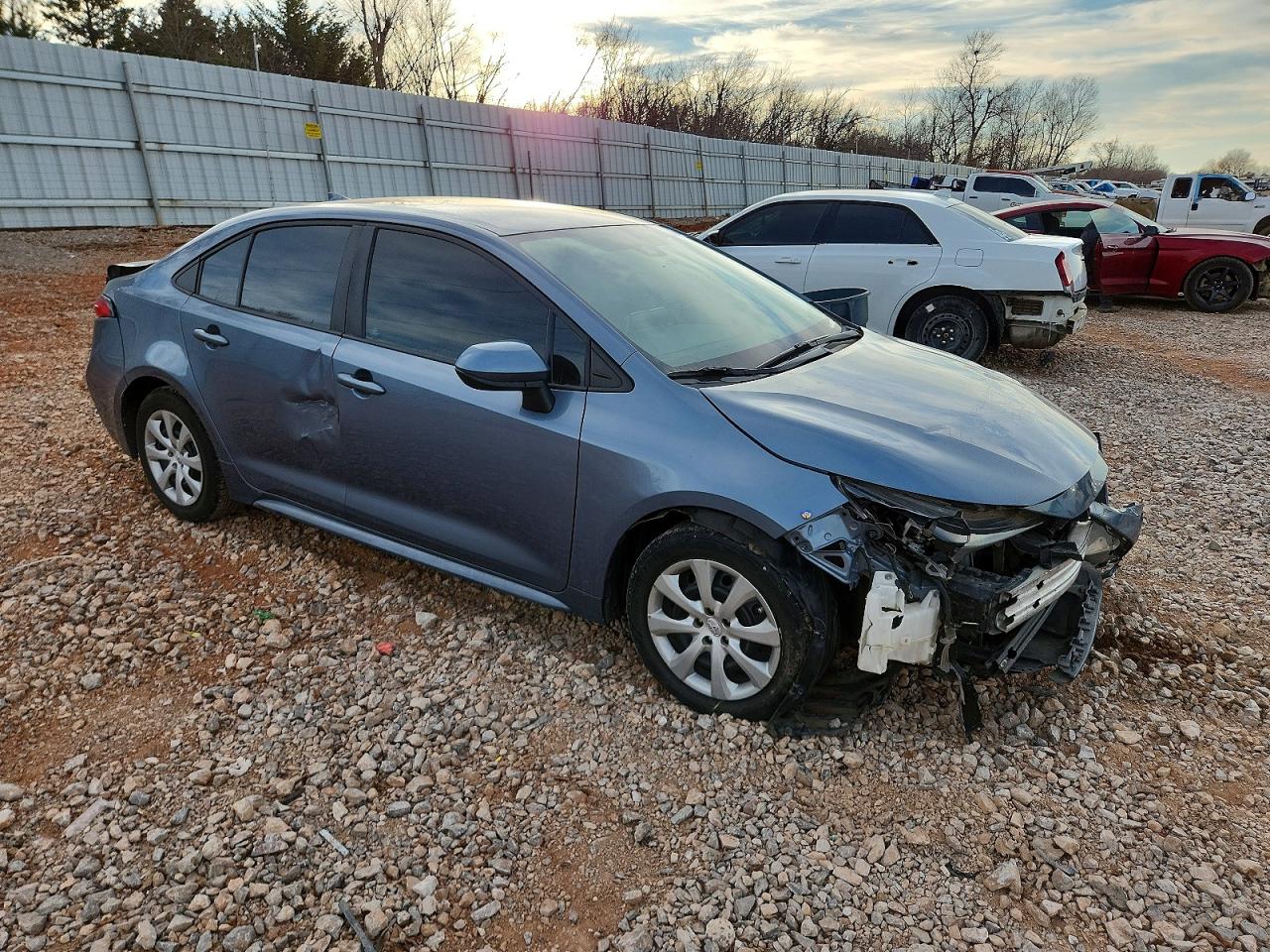 2021 TOYOTA COROLLA LE photo 4