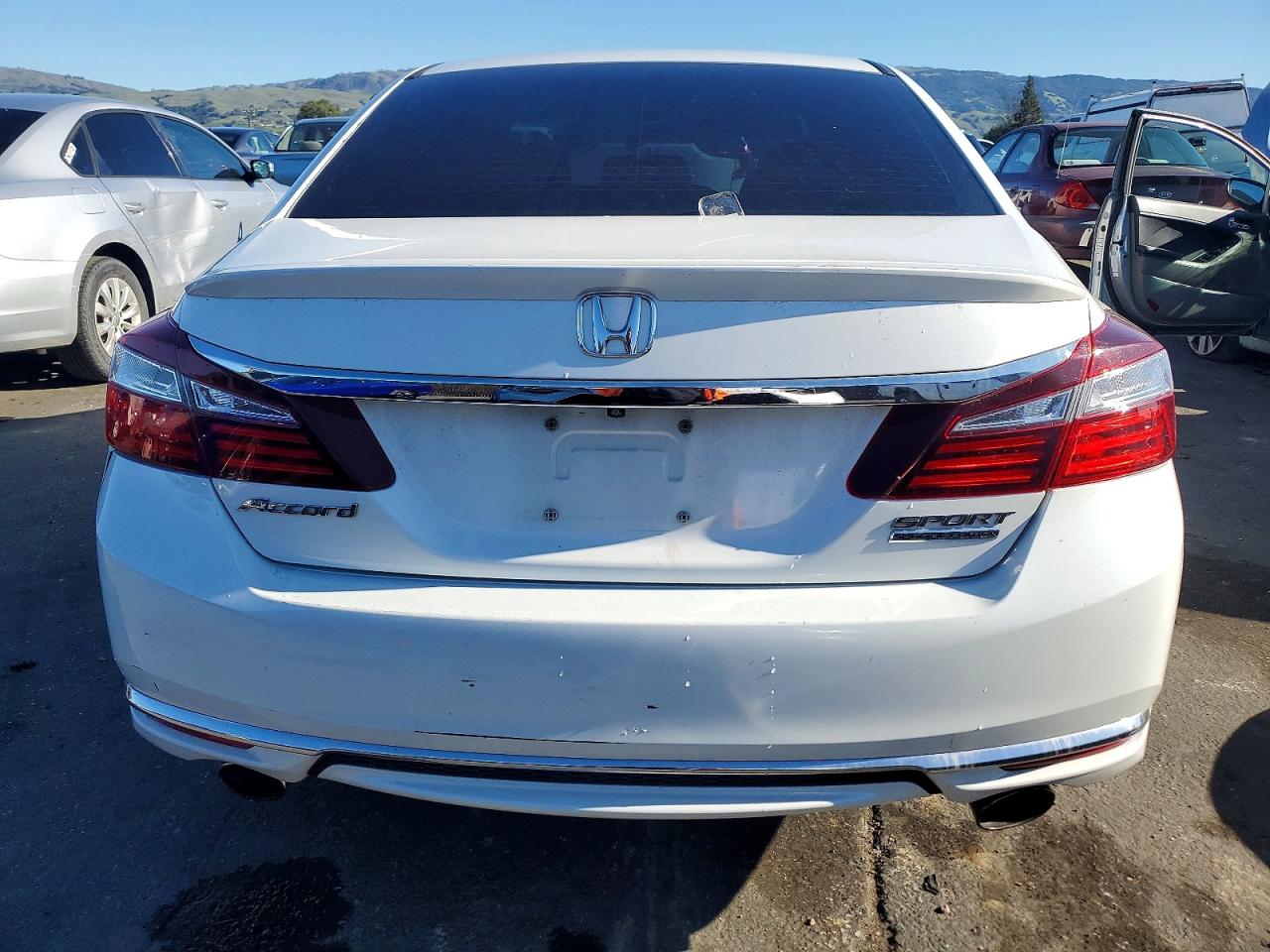 2017 HONDA ACCORD SPORT SPECIAL EDITION photo 6
