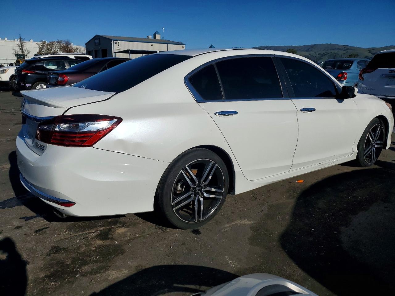 2017 HONDA ACCORD SPORT SPECIAL EDITION photo 3