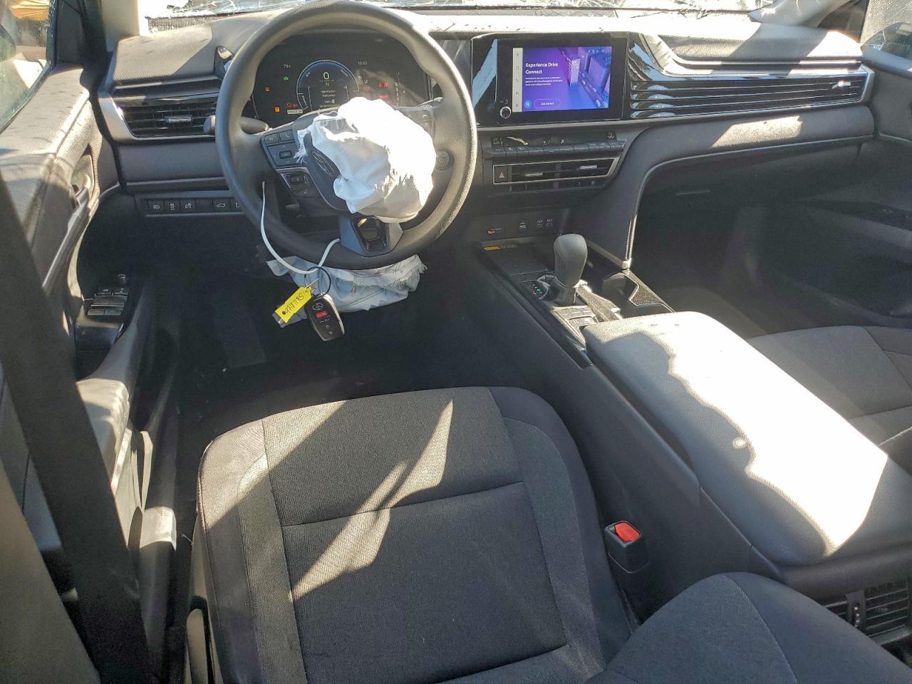 2025 TOYOTA CAMRY XSE photo 8
