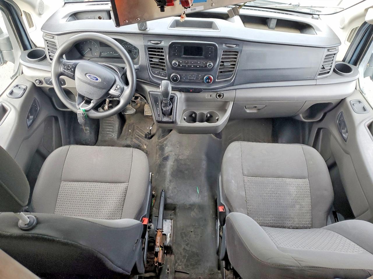 2020 FORD TRANSIT 250 DELIVERY VAN photo 8