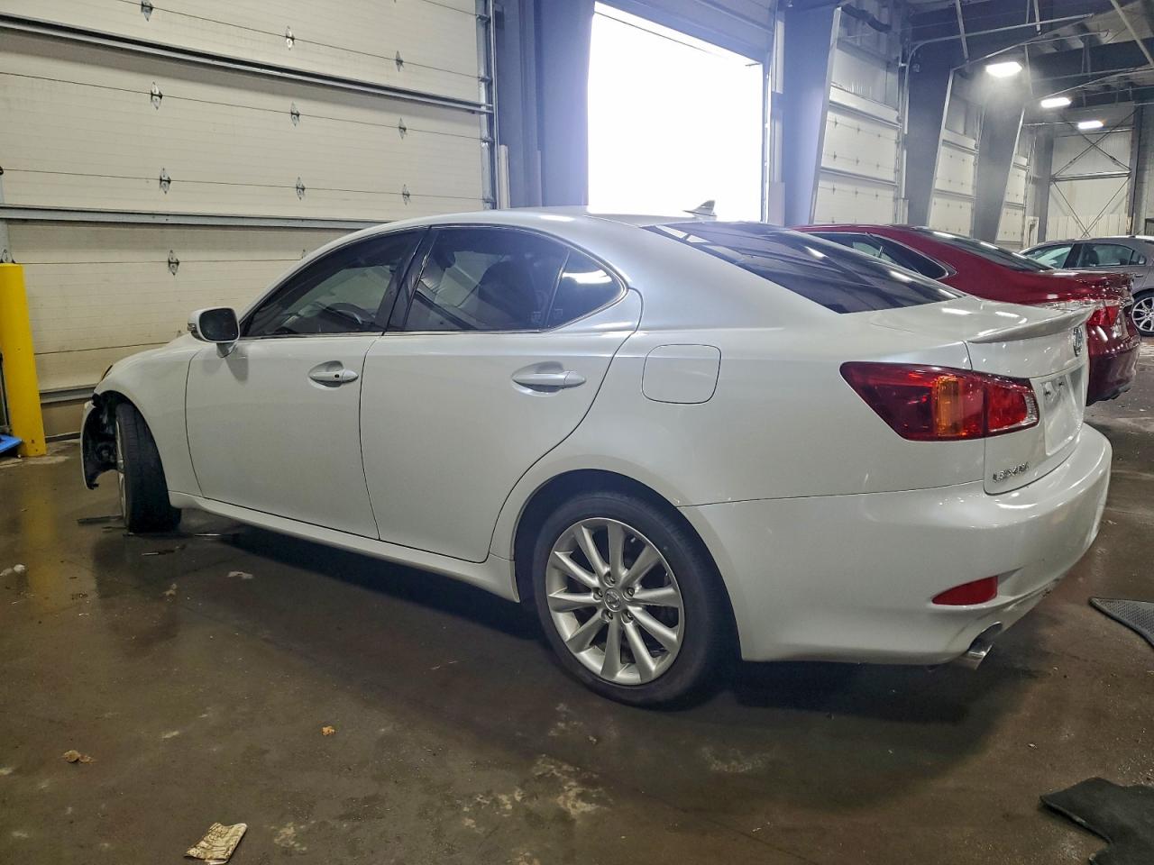 2010 LEXUS IS 250 photo 2