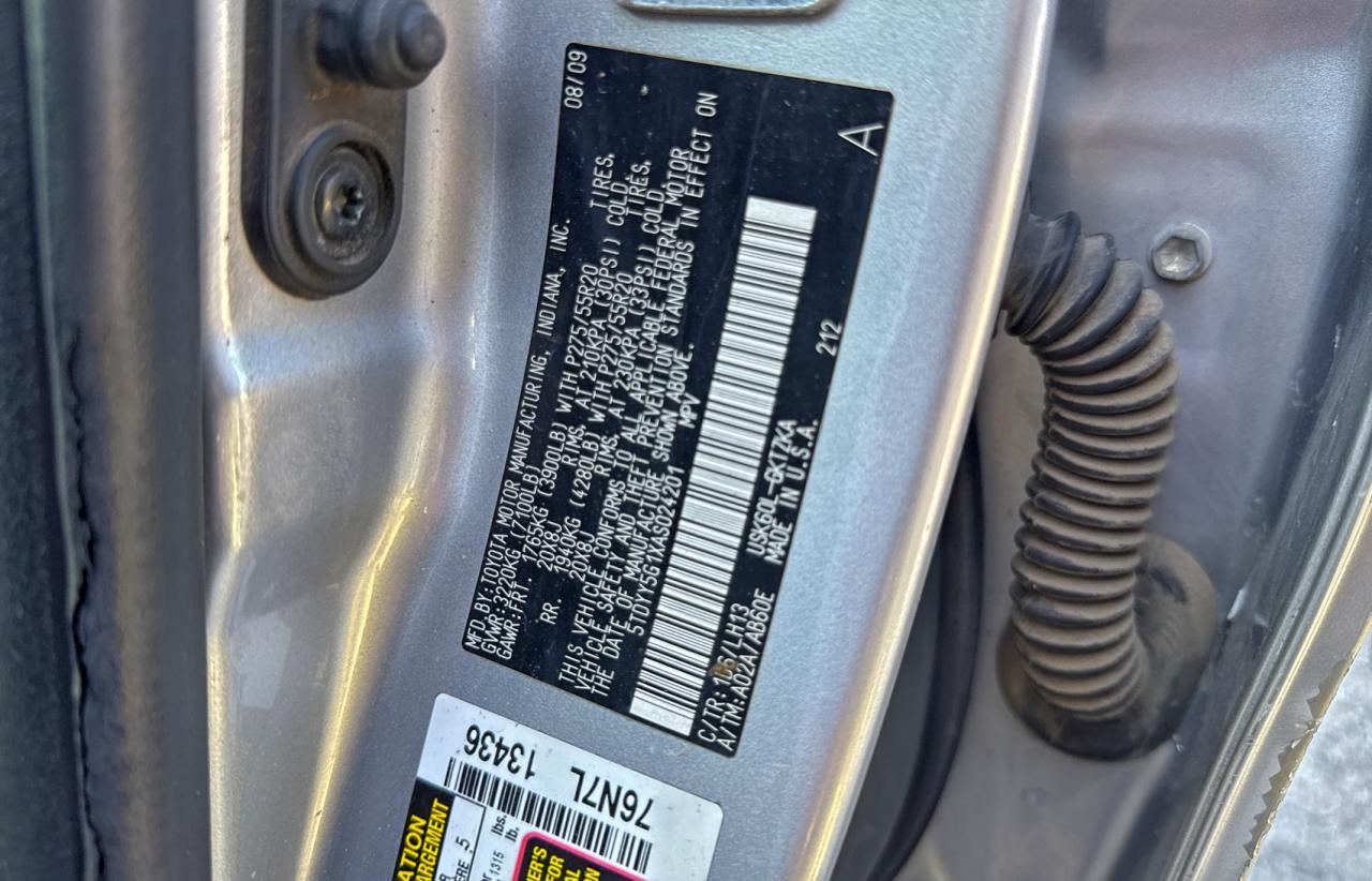 2010 TOYOTA SEQUOIA PLATINUM photo 10