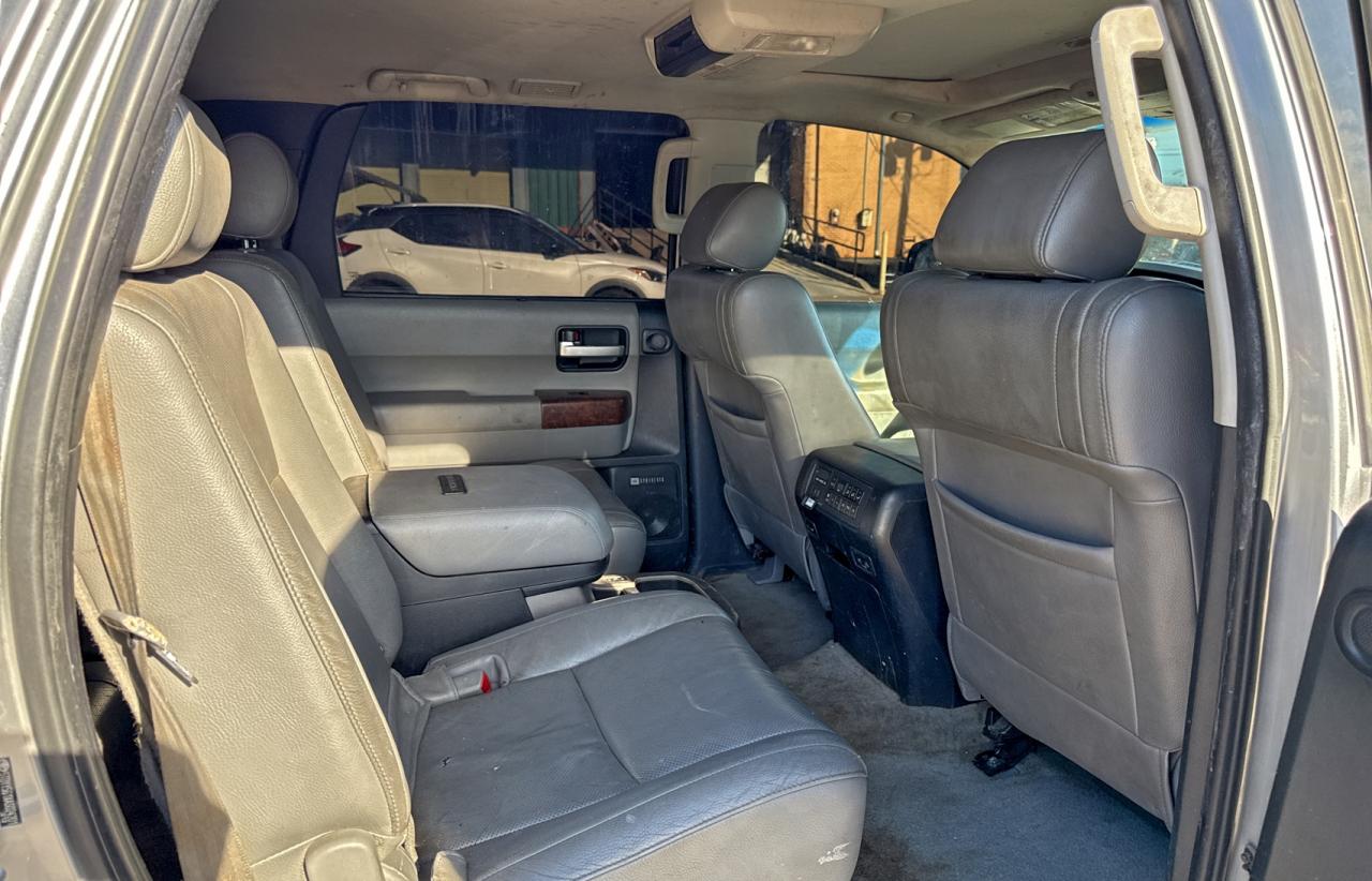 2010 TOYOTA SEQUOIA PLATINUM photo 6