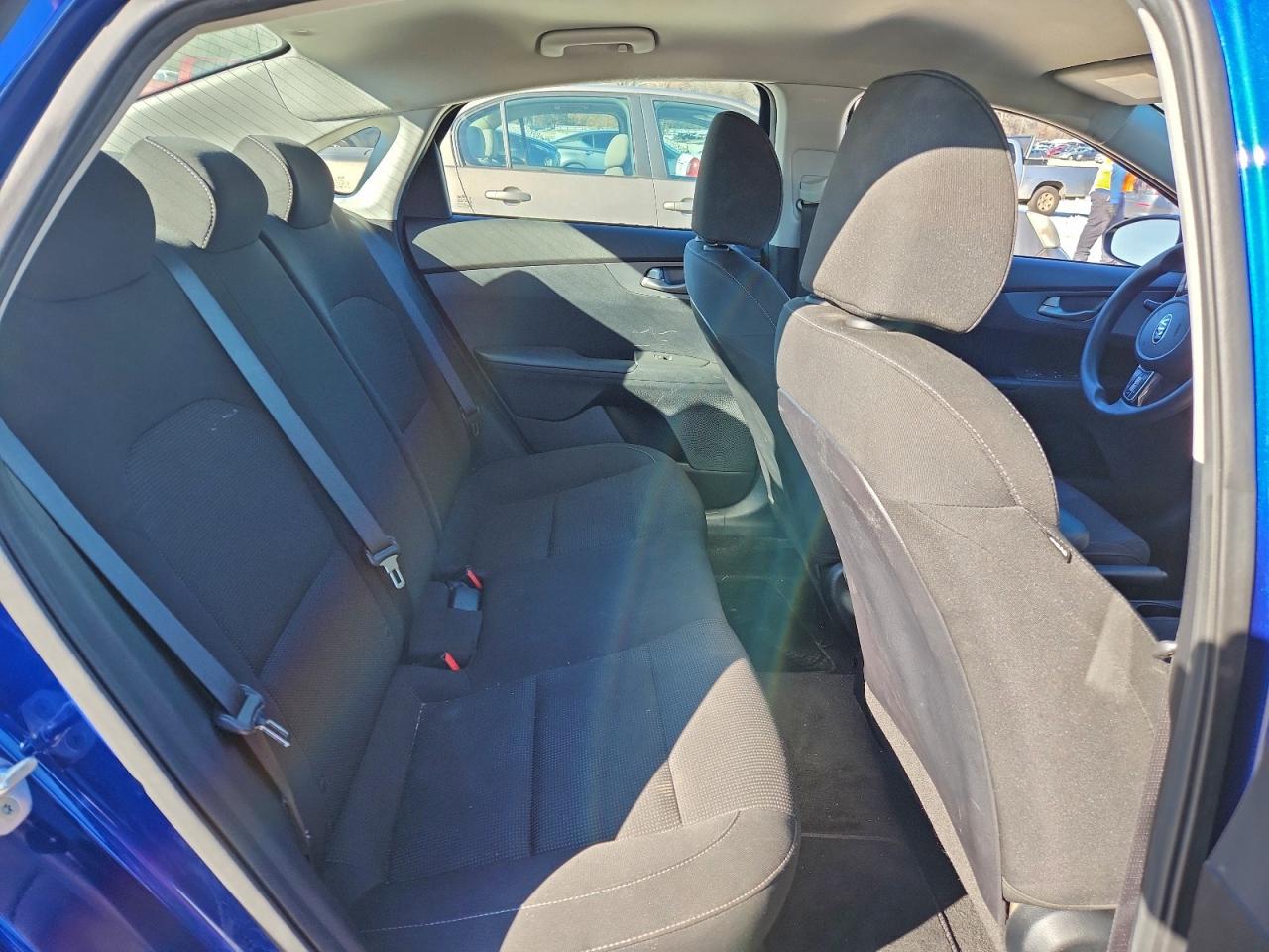 2020 KIA FORTE FE photo 10