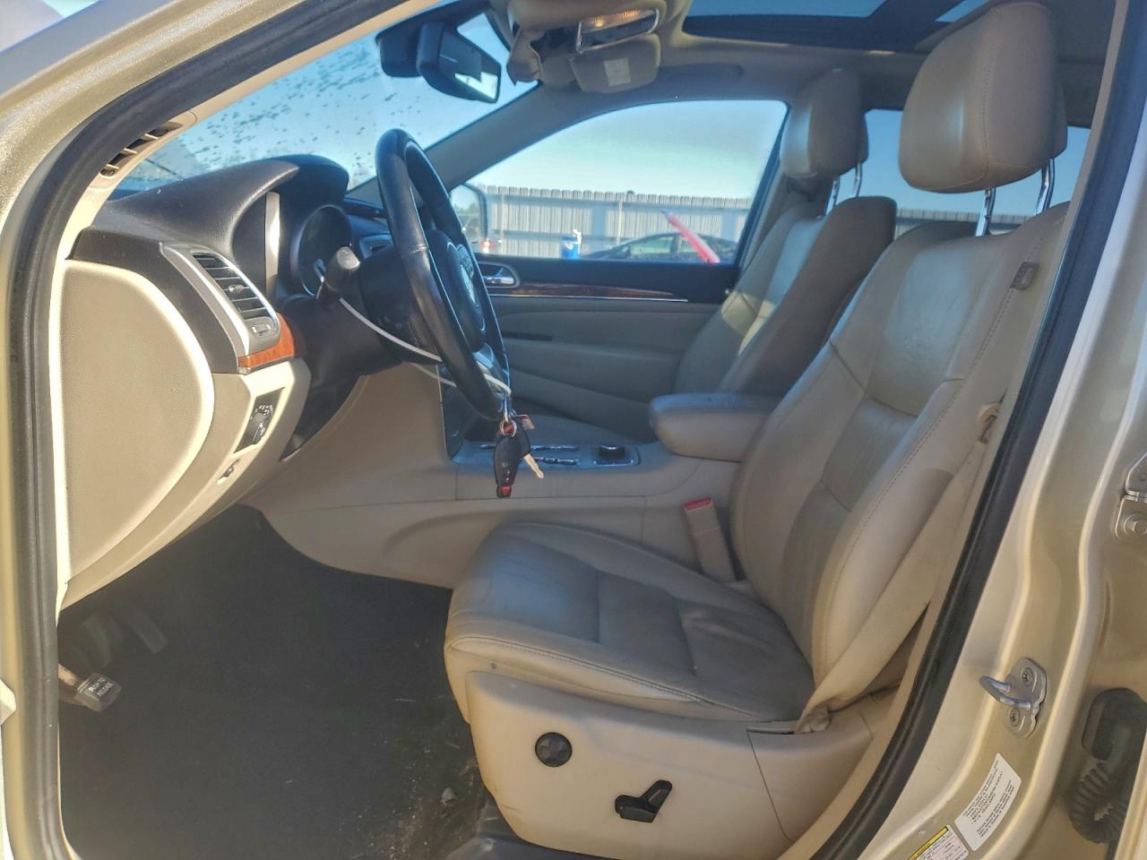 2011 JEEP GRAND CHEROKEE LIMITED photo 7