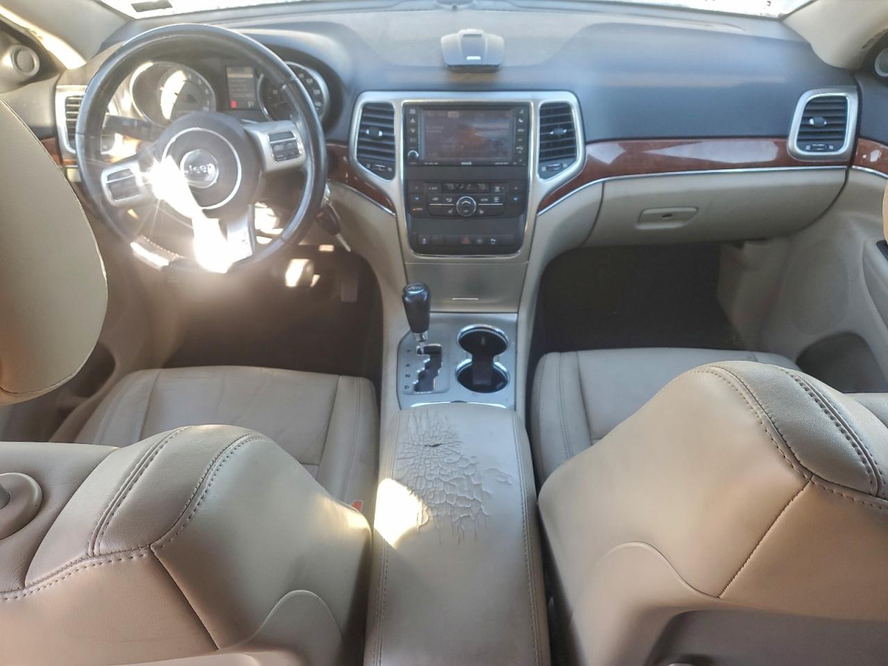 2011 JEEP GRAND CHEROKEE LIMITED photo 8