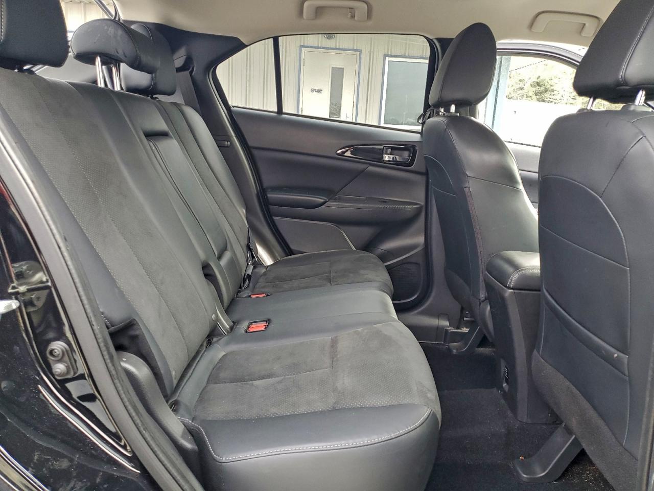 2022 MITSUBISHI ECLIPSE CROSS SE photo 11